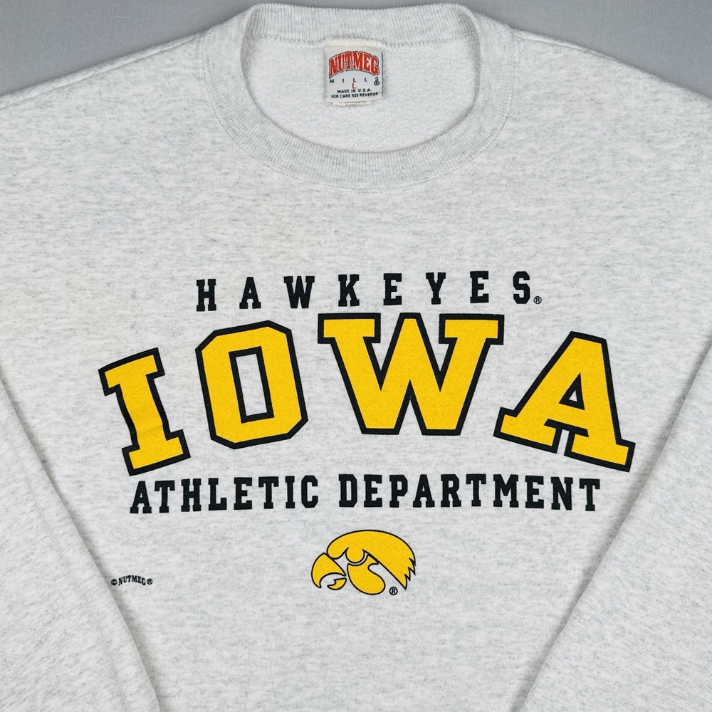 Vintage 90s Nutmeg Mills Iowa Hawkeyes Athletic Department Crewneck Sweatshirt L